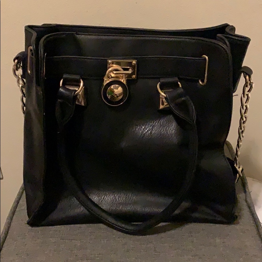 Black purse